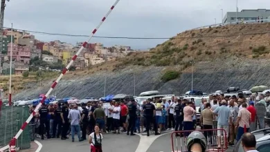 دعوات لتسهيل إجراءات معبر باب مليلية وتخفيف معاناة العائلات والمغتربين