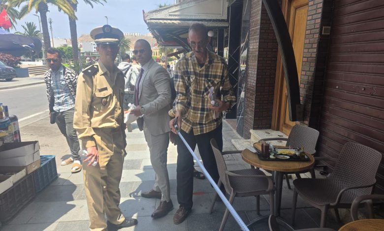 استمرار حملات تحرير الملك العمومي بالحسيمة استعداداً لموسم الصيف