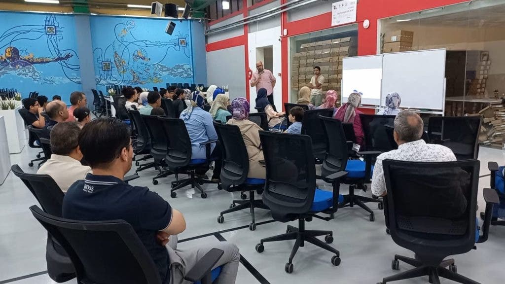 وجدة .. تنظيم النسخة الثانية في عالم البرمجة والذكاء الإصطناعي للشباب - صور