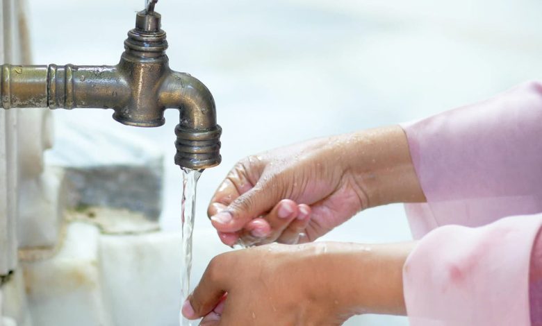 العيون.. صيانة تقنية بمحطة تحلية مياه البحر تُخفض مؤقتًا إنتاج الماء الشروب