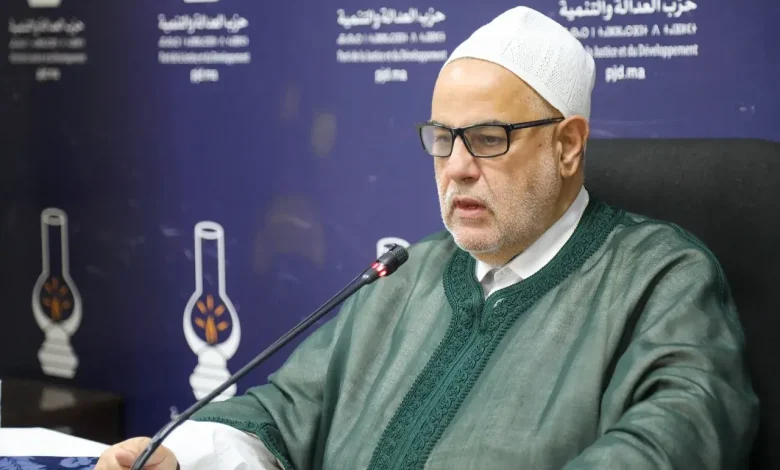 تنسيقية نسائية تُندّد بتصريحات بنكيران وتطالب بعدم التسامح مع خطاب التمييز ضد النساء